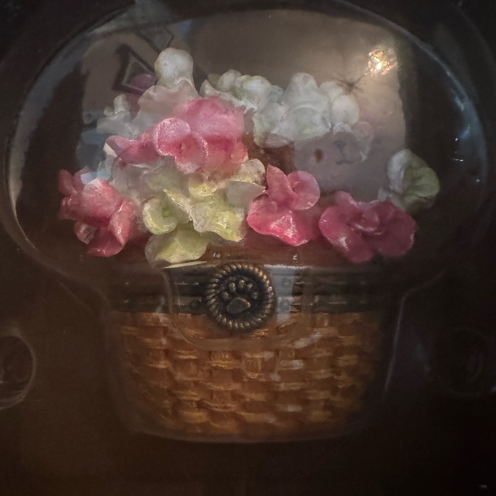 Boyds Bears Beary Blossoms April Bloom figurine